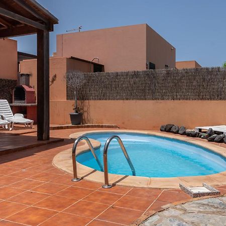 Lovely 2-Bed Villa In Corralejo Fuerteventura Exteriör bild