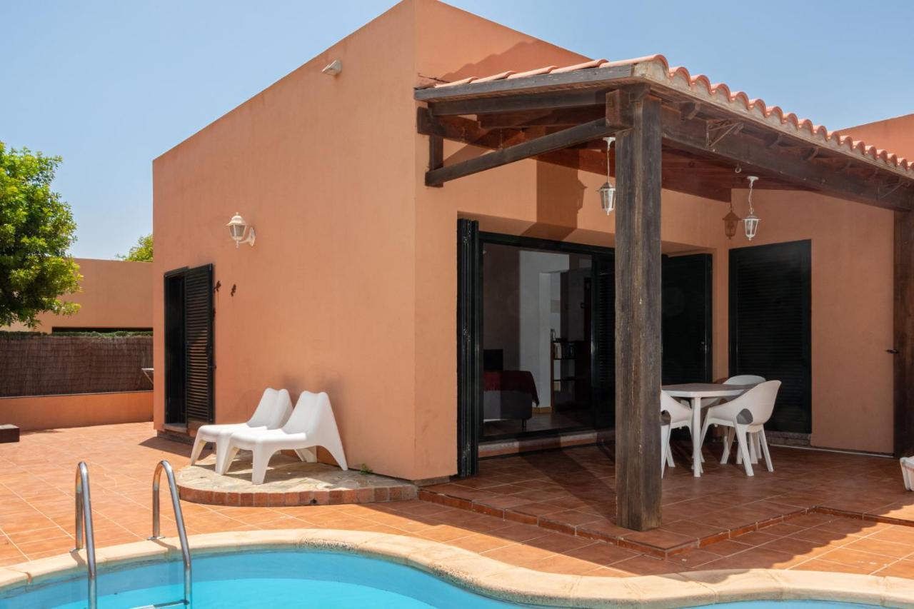 Lovely 2-Bed Villa In Corralejo Fuerteventura Exteriör bild