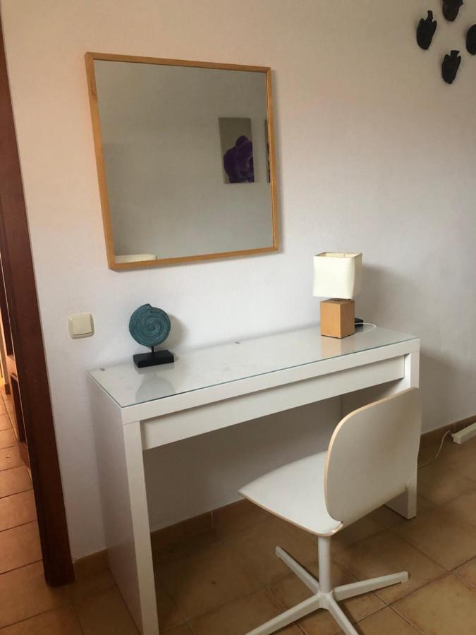 Lovely 2-Bed Villa In Corralejo Fuerteventura Exteriör bild